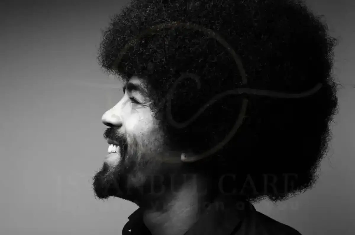 Guia de tipos de cabelo preto