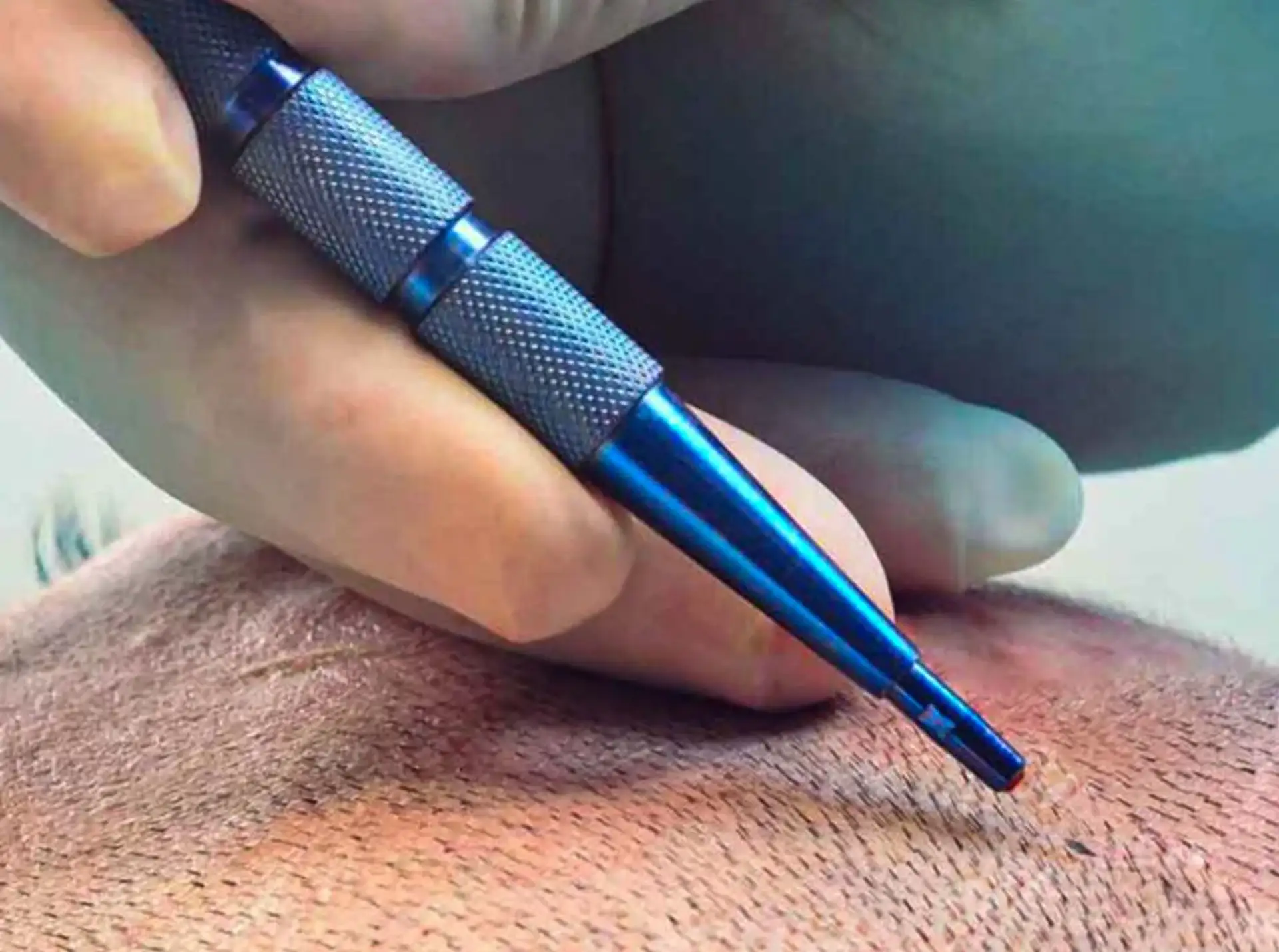Aprenda la técnica de la pluma de zafiro para obtener mejores resultados