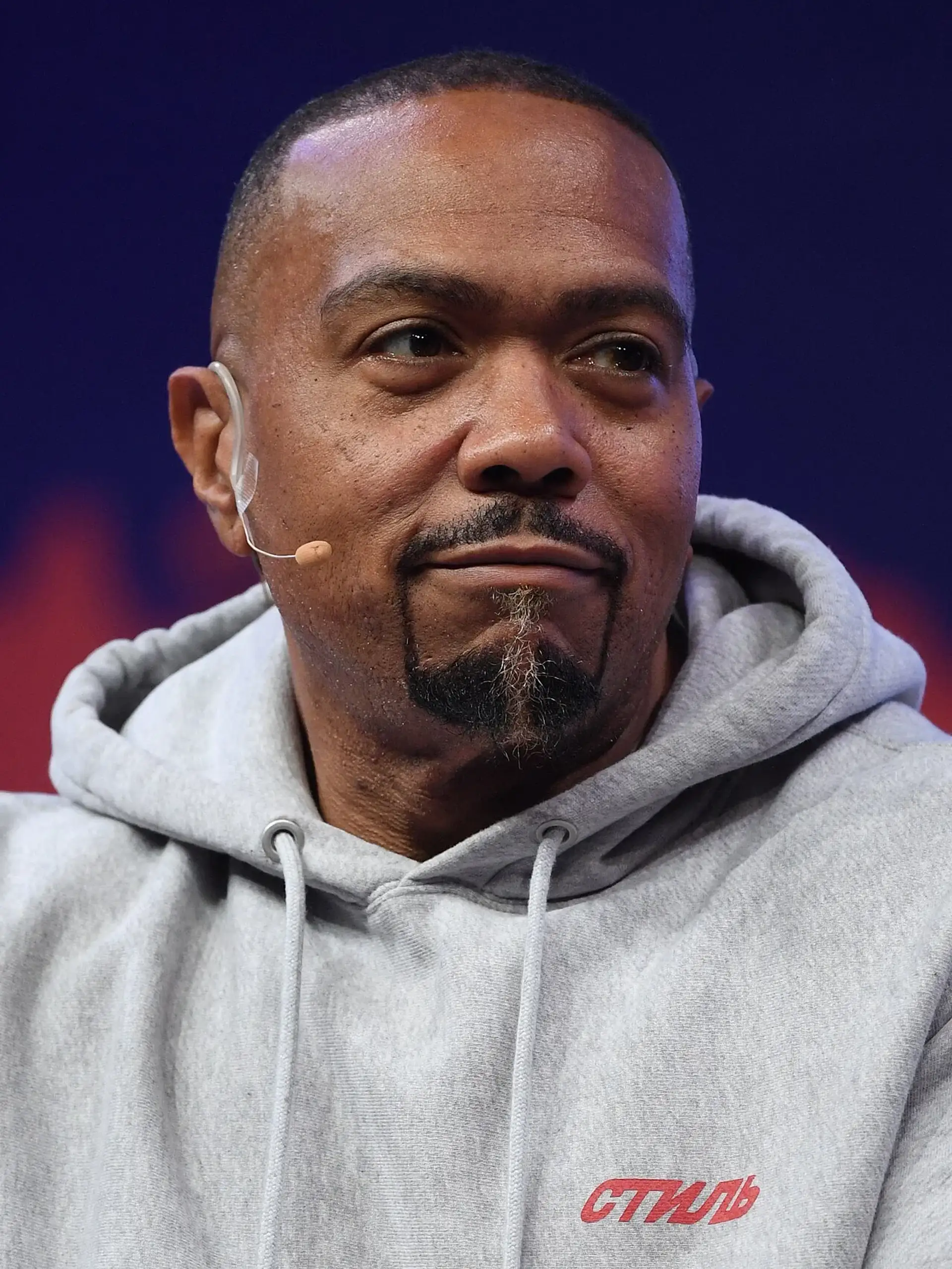 Timbaland, photographed in public. Licensed image; not evidence of any procedure.
