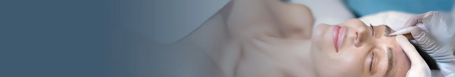 Przeszczep włosów brwi