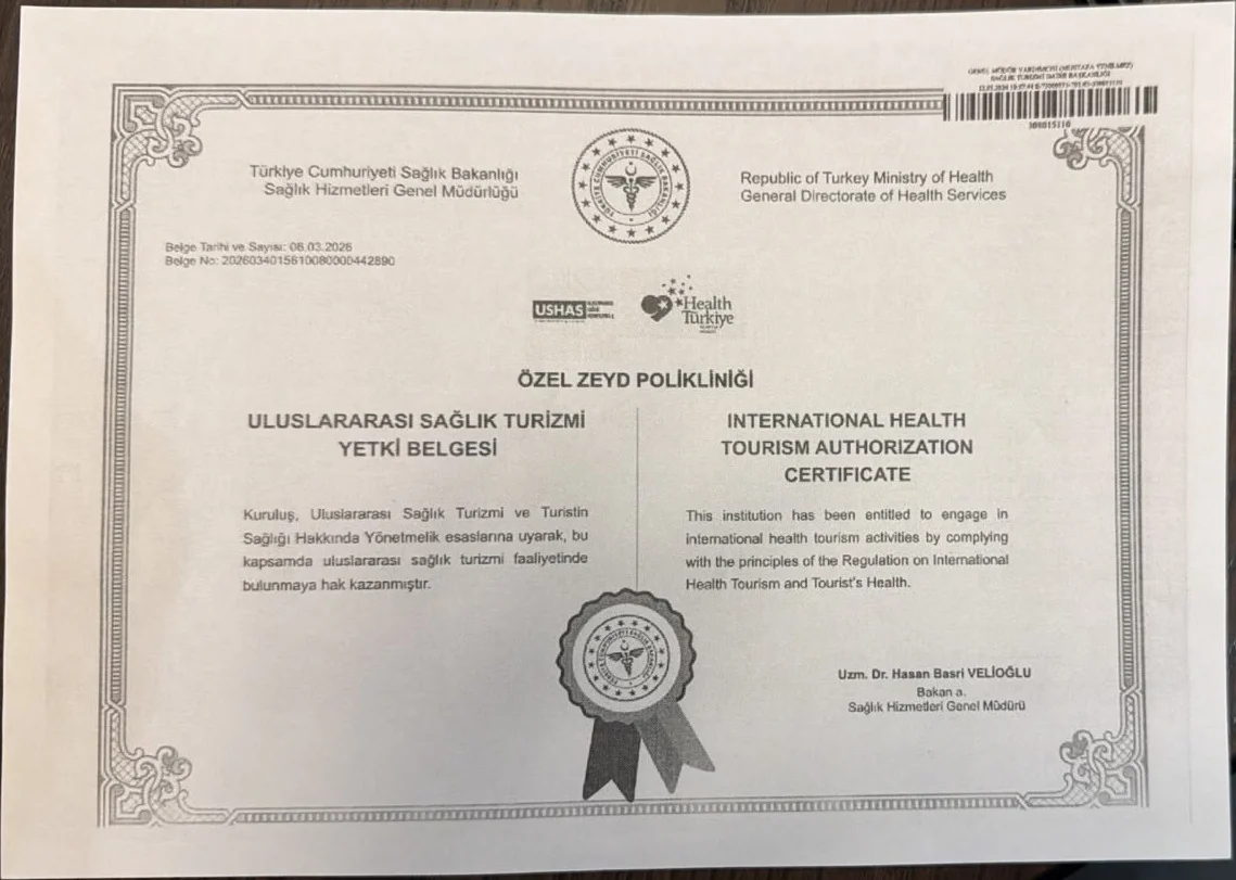 Certificato di autorizzazione al turismo sanitario internazionale (Uluslararası Sağlık Turizmi Yetki Belgesi) del 06.03.2026, rilasciato dal Ministero della Salute della Repubblica di Türkiye, Direzione generale dei servizi sanitari, a Özel Zeyd Polikliniği.
