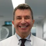 Dr. Asil B., plastischer und rekonstruktiver Chirurg bei Istanbul Care