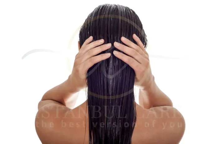 Benefits and Best Uses of Castor Oil for Hair Growth and Health